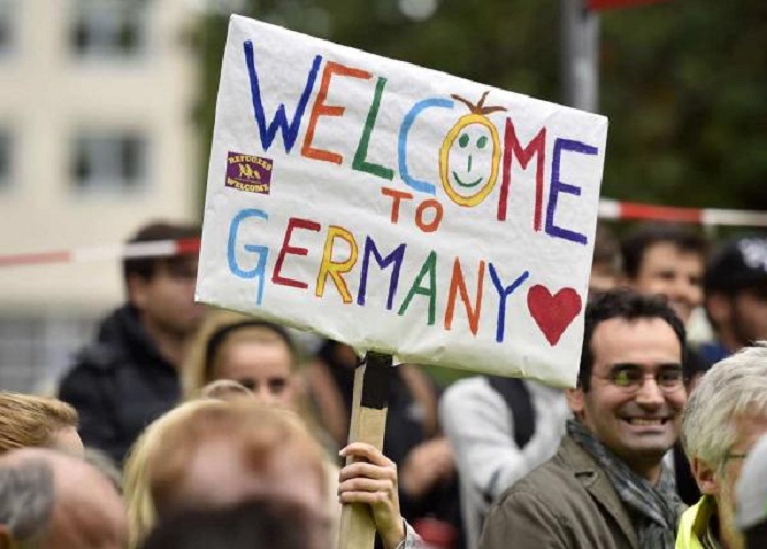 Allemagne: 130.000 migrants introuvables